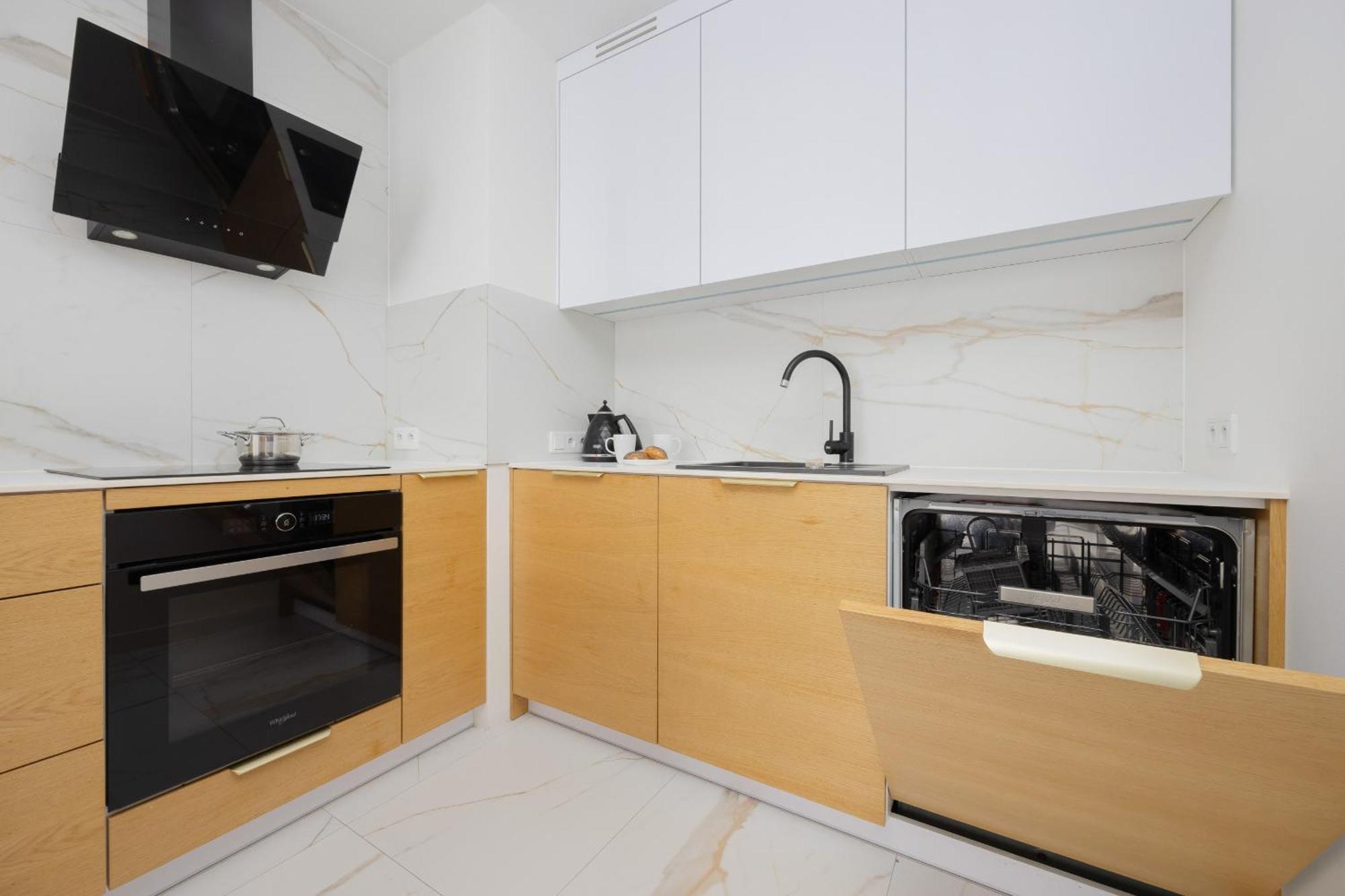 Appartement Nowoczesny Z Balkonem I Miejscem Parkingowym Ursus By Rent Like *
